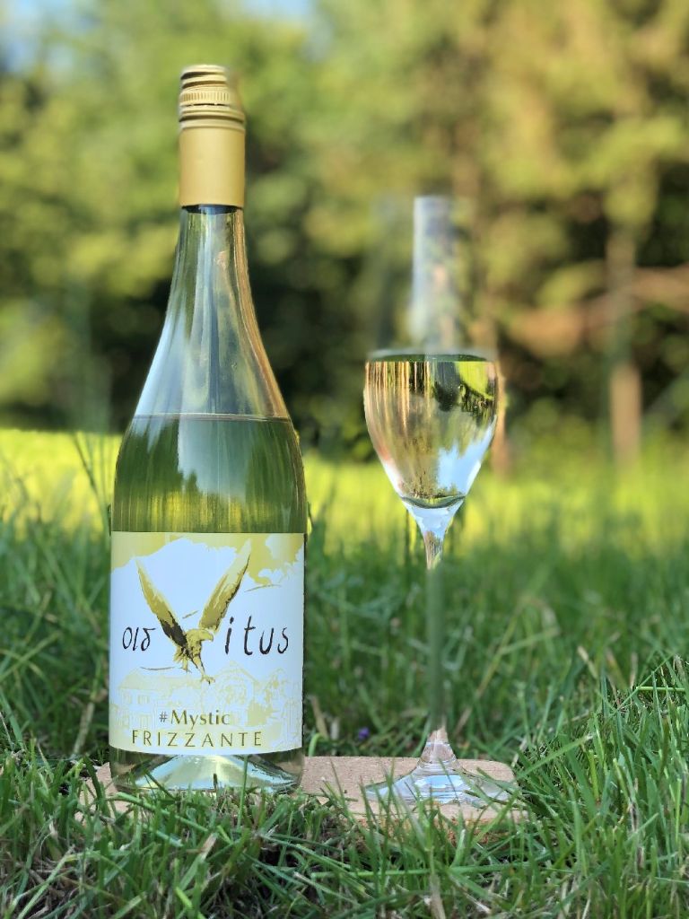 Frizzante Mystic - Exklusiver Uhudler-Schaumwein mit geheimnisvoller Note, limitierte Edition